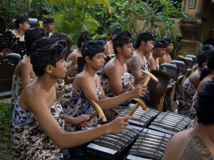 rare-balinese-court-music