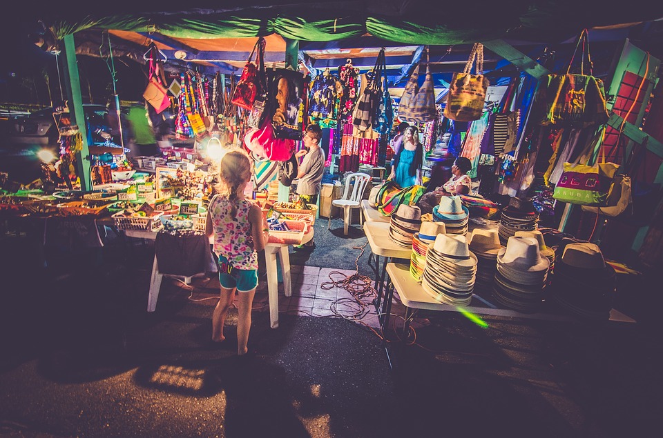 market-2590603_960_720