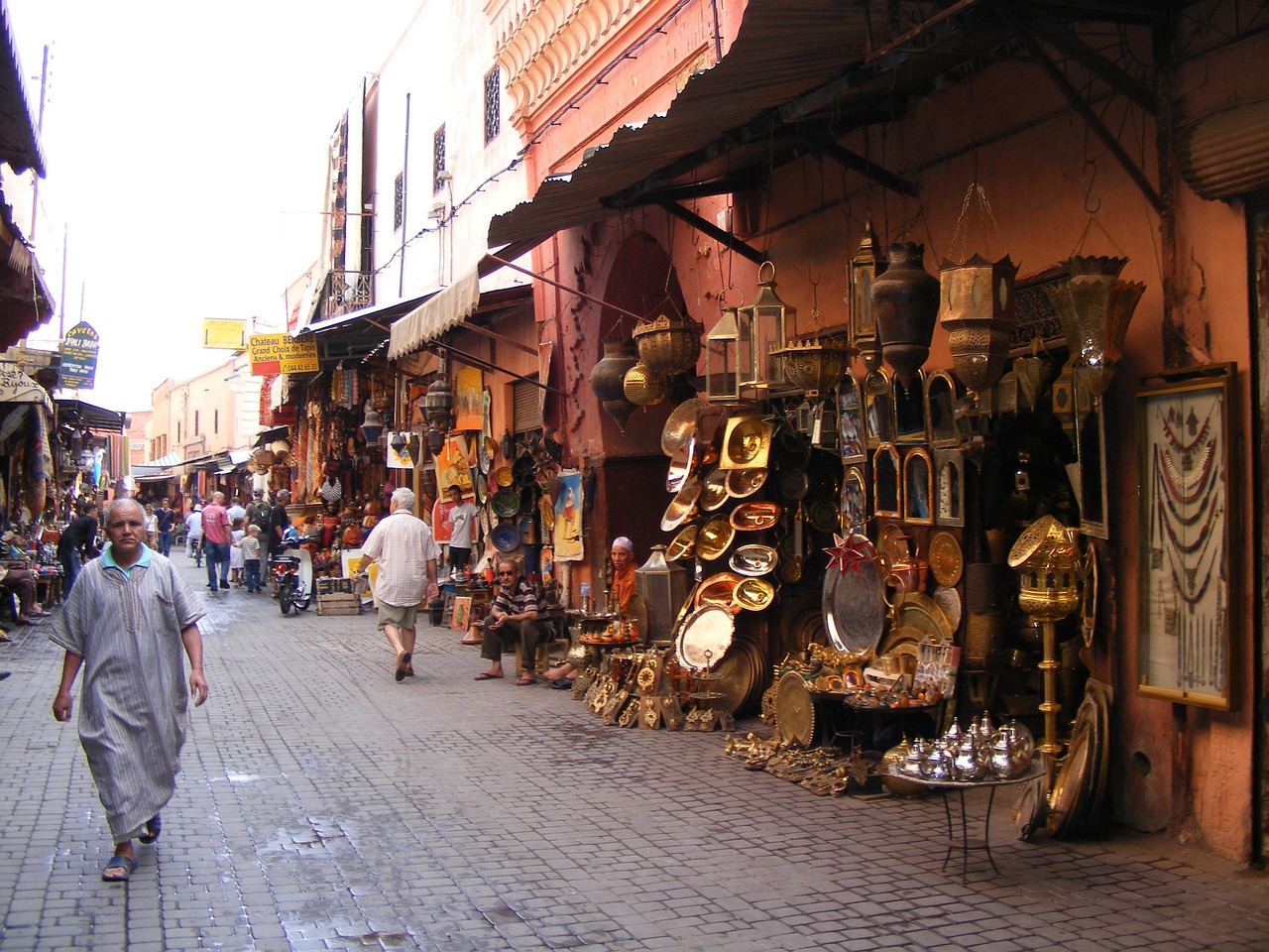 worldenglish-marrakesh-657158_1280
