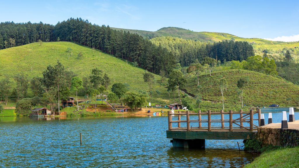 The Ultimate Guide to Visiting Nuwara Eliya: Top Places You Shouldn't Miss
